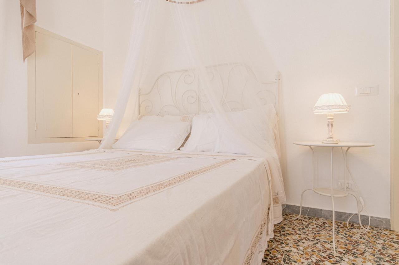 Sorelle Barnaba Country House Монополи Экстерьер фото